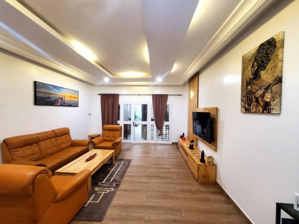 På billedet ses objektet Cotonou Bois Fleuri Suites - Le Loft Naturel A2 beliggende i byen Agbato.