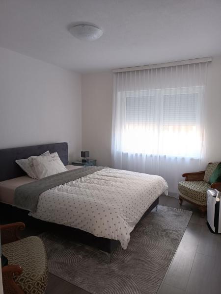 Nella foto è visibile l'oggetto Apartman Centar A situato nella città di Modriča.