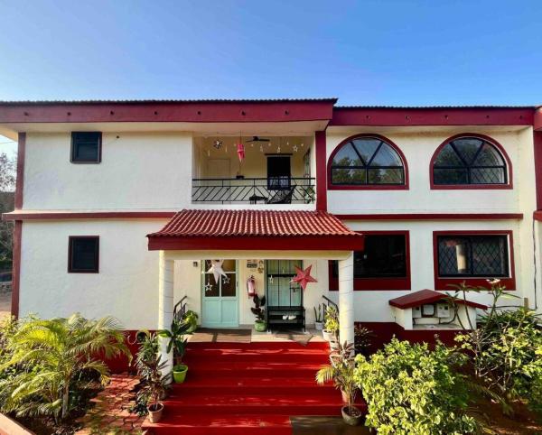 The Greendoor Villa - Zalor, 500 Mtrs To Beach - Goa