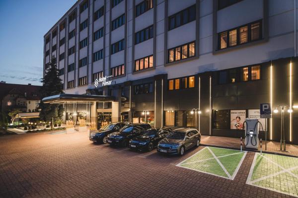 Na zdjęciu widoczny jest obiekt Hotel Filmar położony w mieście Toruń.