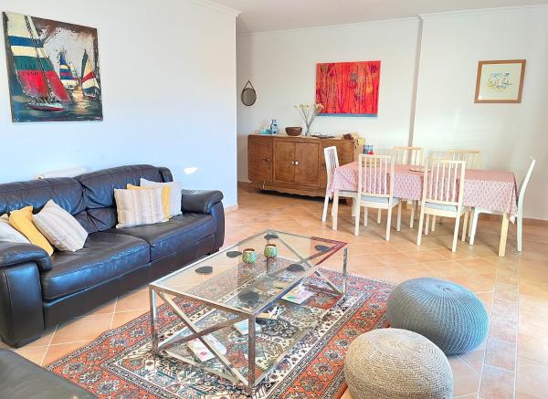 A la foto es mostra l'objecte Muralha Residence situat a la ciutat de Lagos.