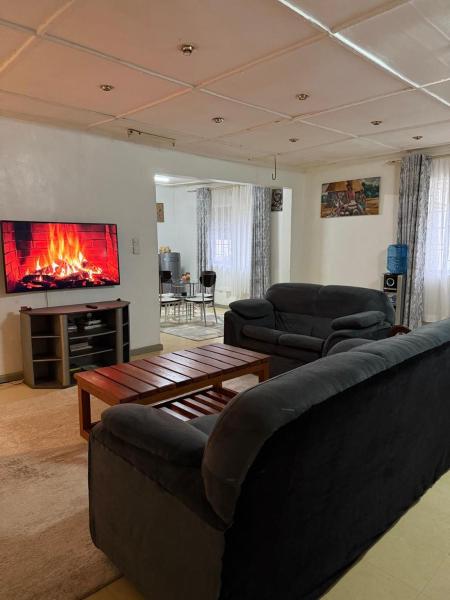 Na zdjęciu widoczny jest obiekt Serene stays położony w mieście Kitale.