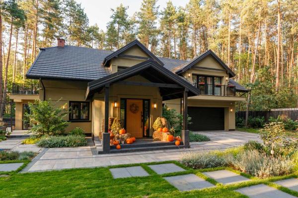 写真にはKobylin市にあるVilla Aleksandrow SPAが写っています。