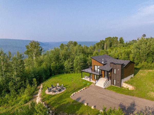 A la foto es mostra l'objecte Mountain View & Spa - Chalet Le Albert situat a la ciutat de Saint Come.