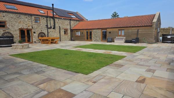 A la foto es mostra l'objecte The Oak, Country Home, Sleeps 4 with Hot Tub near Durham City & Bishop Auckland situat a la ciutat de Durham.