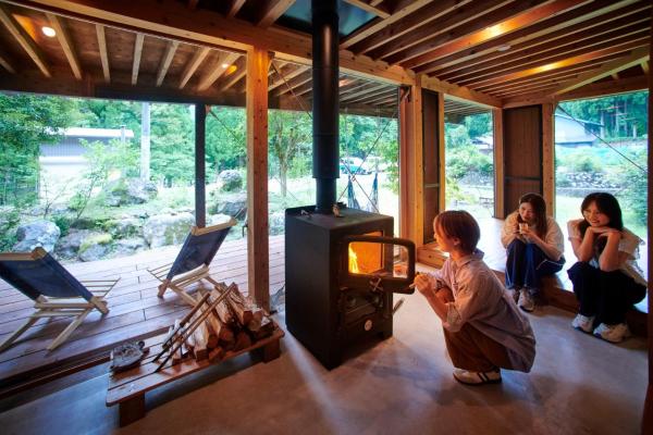 A la foto es mostra l'objecte Riverwood Stay -A lodge of forest, water and bonfi - Vacation STAY 05128v situat a la ciutat de Doai.