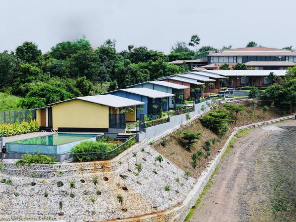 Sahyadri Farms Agro Tourism-villa And Cottages - Gujarat
