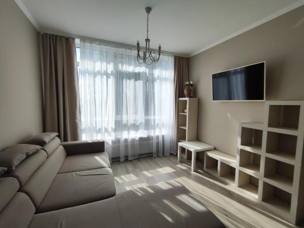 Foto 9: Двокімнатна , Троєщина, район 2, ТЦ район
