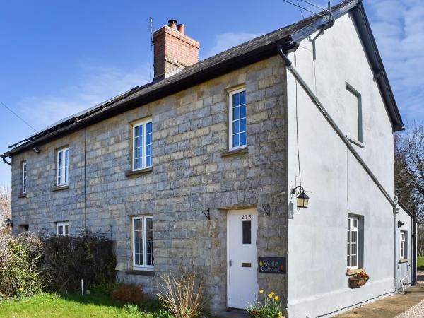 Op de foto is het object Pickled Onion Cottage te zien, gelegen in de stad West Hatch.
