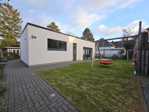Stylisch Villa in Hannover Isernhagen, Hannover