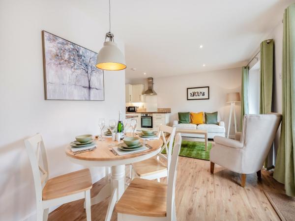 A la foto es mostra l'objecte Dairy Cottage-Ukc5158 situat a la ciutat de Shootend.