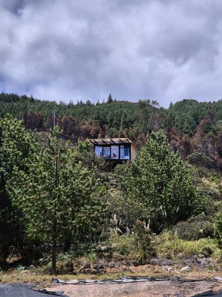 A la foto es mostra l'objecte Glamping El Atardecer, vía a Loja situat a la ciutat de Chivilín.