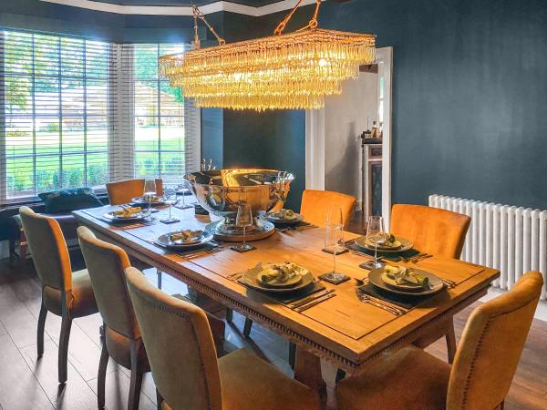 A la foto es mostra l'objecte The Farmhouse situat a la ciutat de Ferrybridge.