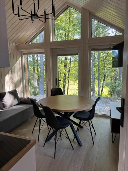 Kuvassa näkyy kohde Domki nad Krzyworzeką, joka sijaitsee kaupungissa Raciechowice.