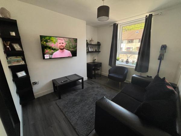 Auf dem Foto ist das Objekt Immaculate whole house Sleeps 4 in der Stadt Shawforth zu sehen.