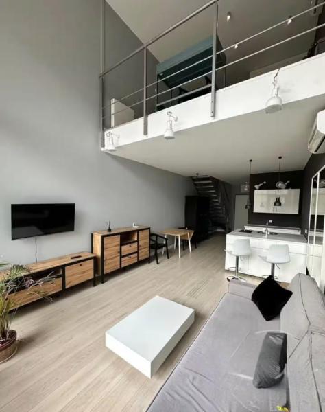 Фотография 1: Before making request, read my profile host at the bottom of page # Qbik Apartments