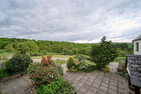 Host & Stay - Coombe Cottage photo 6