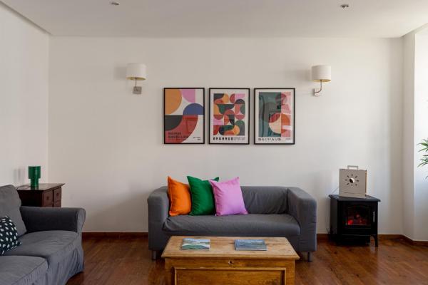 Saldanha Heights 3br City Apartment - Areeiro