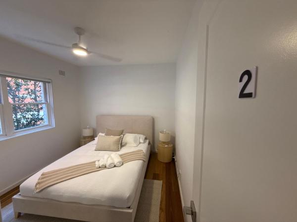 Foto 3: Randwick Shared Apt with Study & built in wardrobe