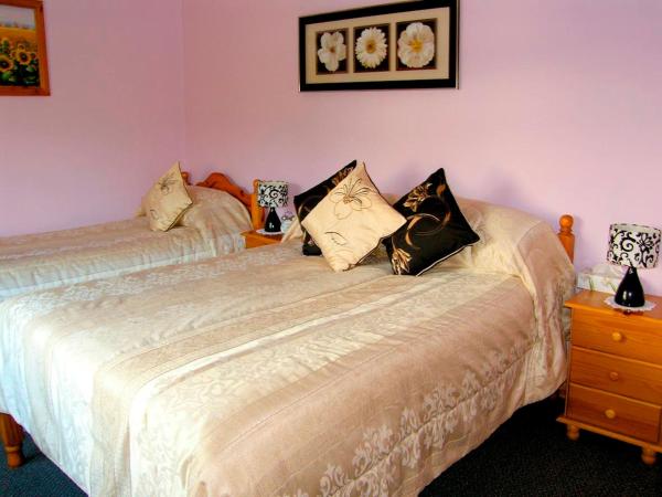 Foto 6: 2 Bed in Glengariff oc-ii03911