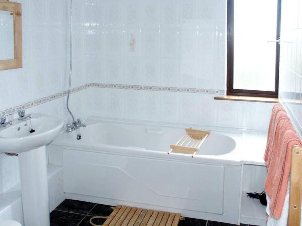 Foto 7: 2 Bed in Glengariff oc-ii03911