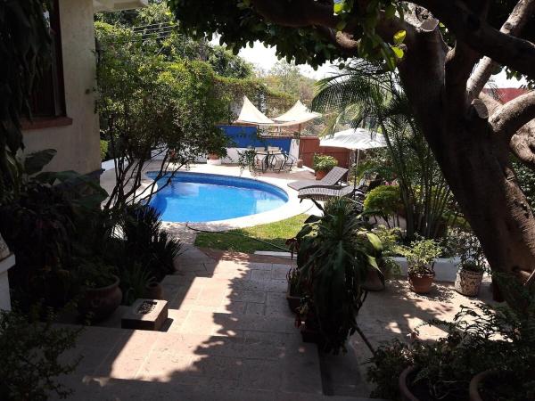 Na fotografii je vidět objekt La Super Casa en Palmira nacházející se ve městě Cuernavaca.