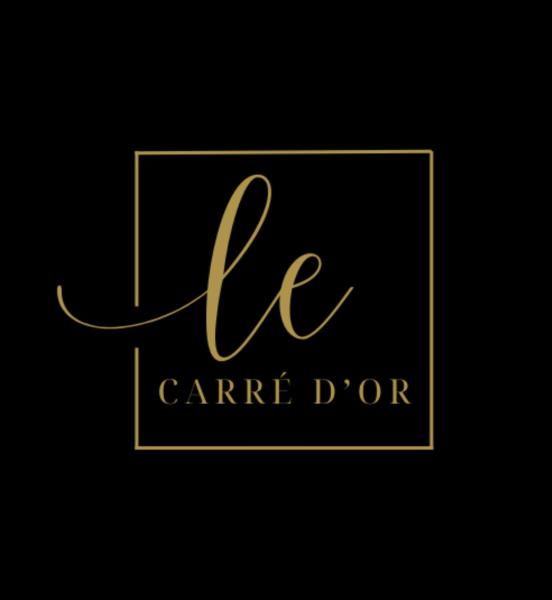 A la foto es mostra l'objecte Le Carré D or situat a la ciutat de Életot.