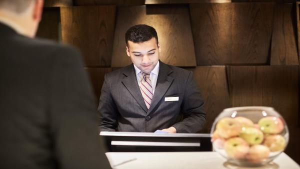 Na zdjęciu widoczny jest obiekt Crowne Plaza Weihai Binhai by IHG położony w mieście Rongcheng.