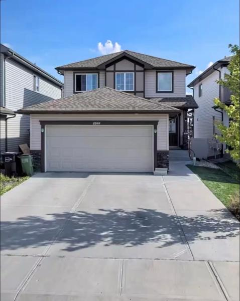A la foto es mostra l'objecte Beautiful Stay Air condition at Ellerslie Edmonton situat a la ciutat de Edmonton.