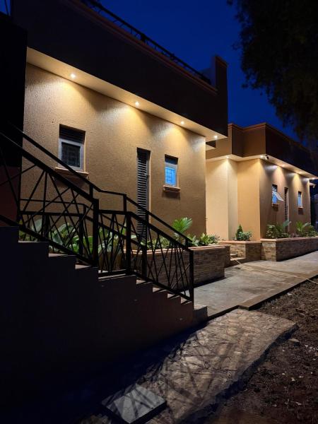 På bilden syns objektet Makindye Orange House som ligger i staden Namasuba.