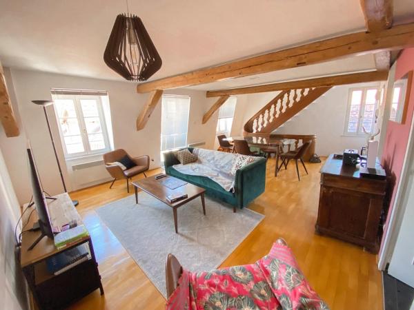 A la foto es mostra l'objecte Colmar Attic Duplex situat a la ciutat de Colmar.