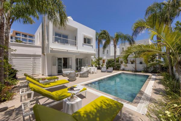 A la foto es mostra l'objecte Protaras Seaside Villa Narcissos 16 situat a la ciutat de Protaras.