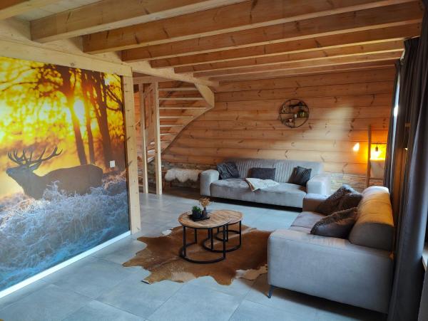 På billedet ses objektet Chalet Momage dichtbij Skiliften, Skiverhuur en Bikepark! beliggende i byen Winterberg.