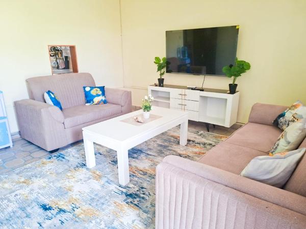 A la foto es mostra l'objecte Nanyuki HomeStays situat a la ciutat de Gatunga.