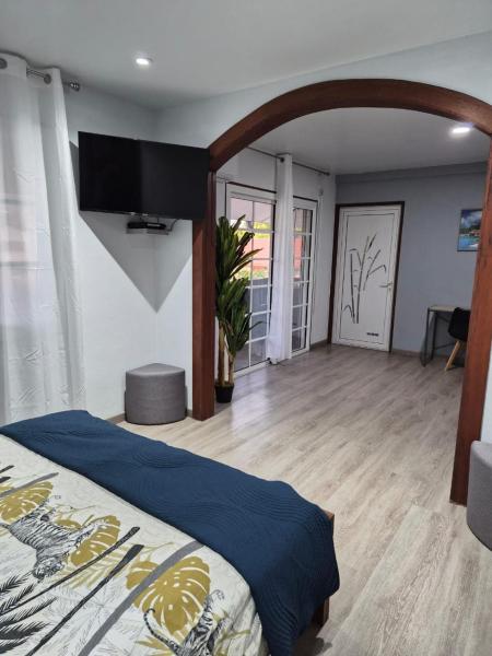 A la foto es mostra l'objecte Les Résidences Primevère situat a la ciutat de Caiena.