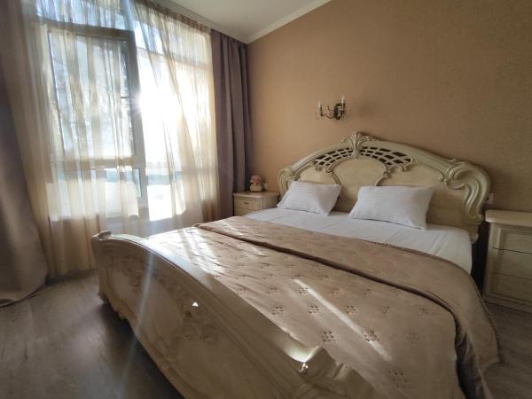 Foto 3: Двокімнатна , Троєщина, район 2, ТЦ район
