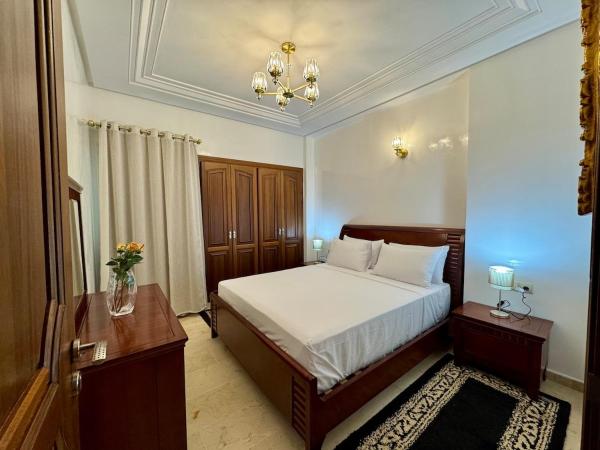 Photo 8 : Chic & Spacious 4BR with Jacuzzi-Fez New City Stay