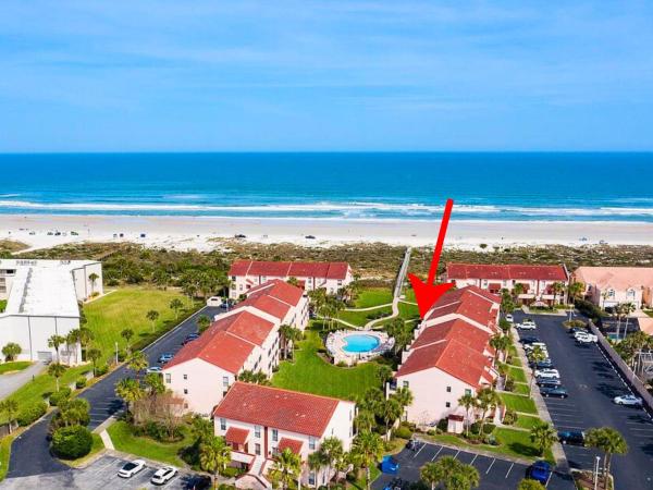 The photo shows the Sea Place 14158 located in the city of St. Augustine.