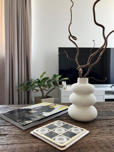 På bildet vises objektet Saulės Tako apartamentai som ligger i byen Ratnyčia.
