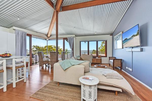 Gloucester Retreat B, 23b Gloucester St - Waterviews, Wi-fi, Linen And Bed Making - Nelson Bay