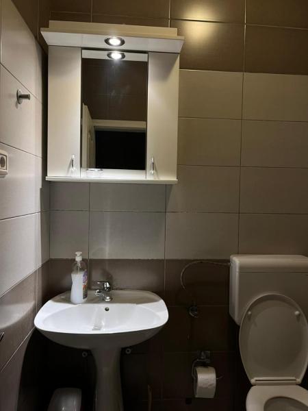 La photo montre l'objet Marina situé dans la ville de Sremčica.