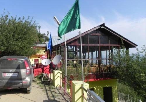 Στη φωτογραφία φαίνεται το αντικείμενο Dhanolti Apple Orchard Resort που βρίσκεται στην πόλη Dhanaulti.