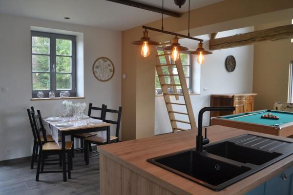 På bilden syns objektet Gîte du Bois la Dame som ligger i staden La Capelle-en-Thiérache.