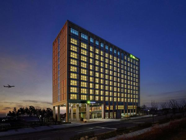 A la foto es mostra l'objecte ibis Styles Ambassador Incheon Airport T2 situat a la ciutat de Incheon.