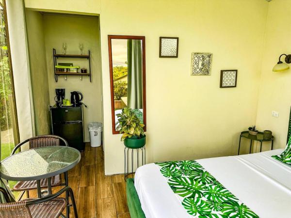 A la foto es mostra l'objecte Villas Malu View Domos modernos con vista al Volcán Arenal situat a la ciutat de Venado.