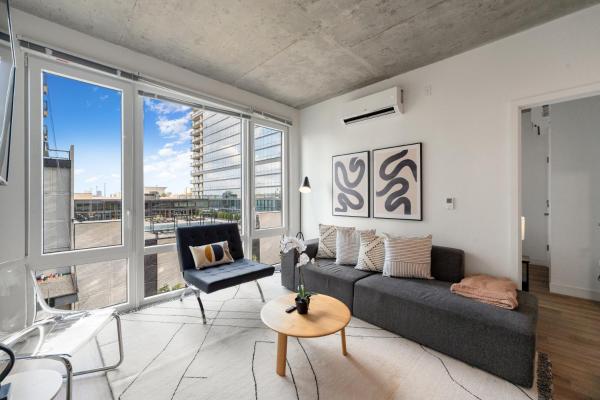 4br Corporate Suite Central And Modern - Chicago