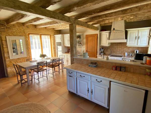 Nella foto è visibile l'oggetto Le Domaine de Camberoux La Petite Longère situato nella città di Bressac.