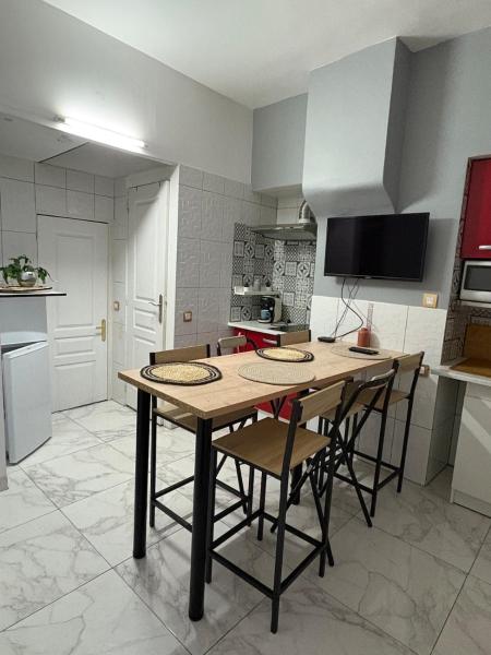 Na fotografii je vidět objekt Central Beauvaisian house nacházející se ve městě Beauvais.