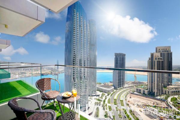 Na fotografii je vidět objekt LUX The Dubai Creek View Suite nacházející se ve městě Dubaj.