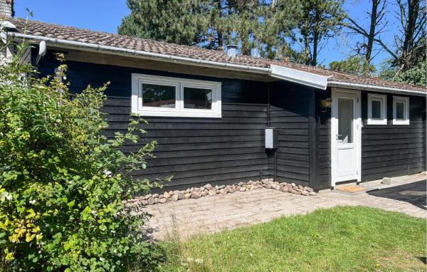 Stunning Home In Eskebjerg With Wifi - Dánia